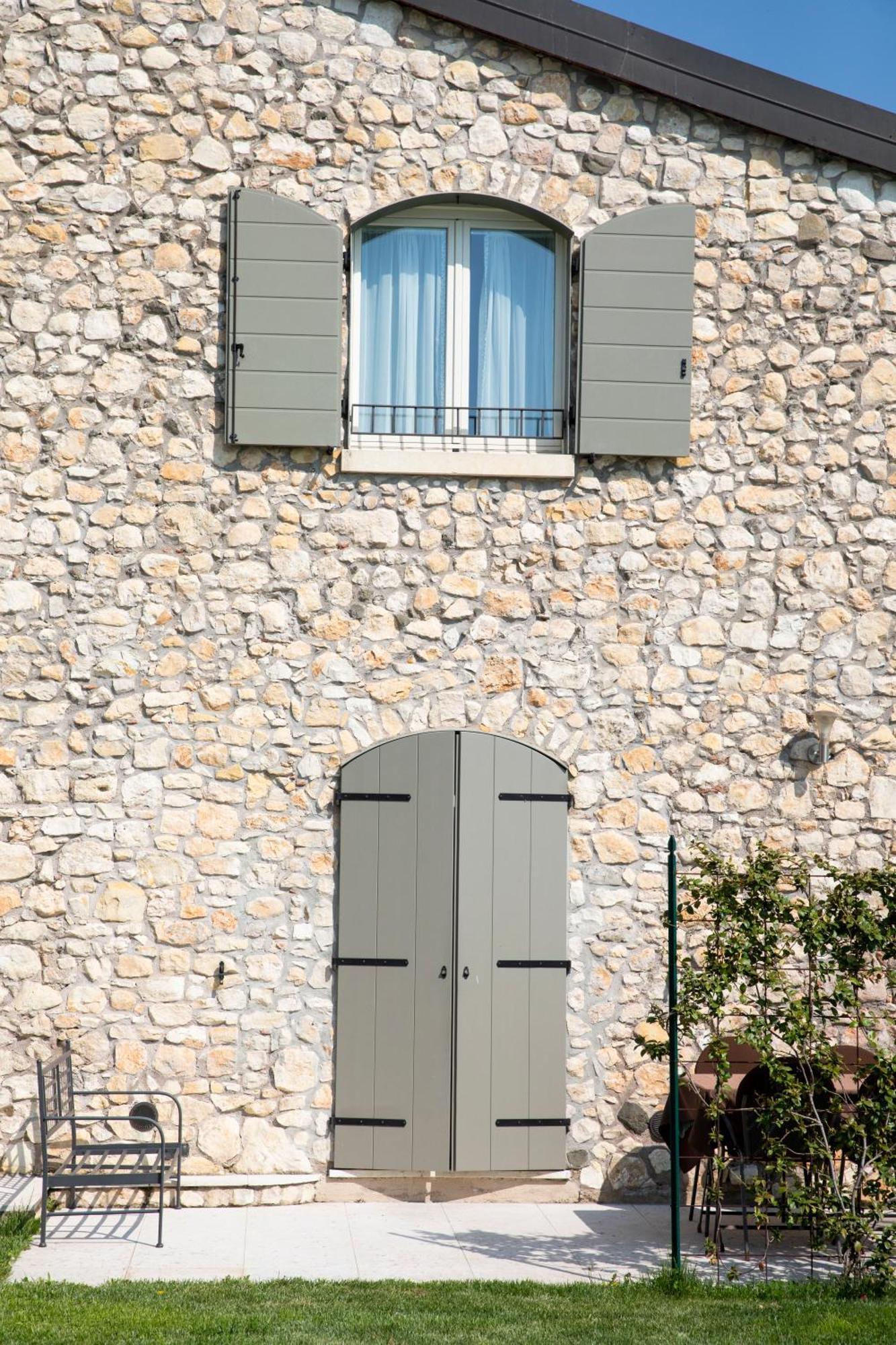 Corte Dei Soavi Suites - Apartments Σοάβε Εξωτερικό φωτογραφία