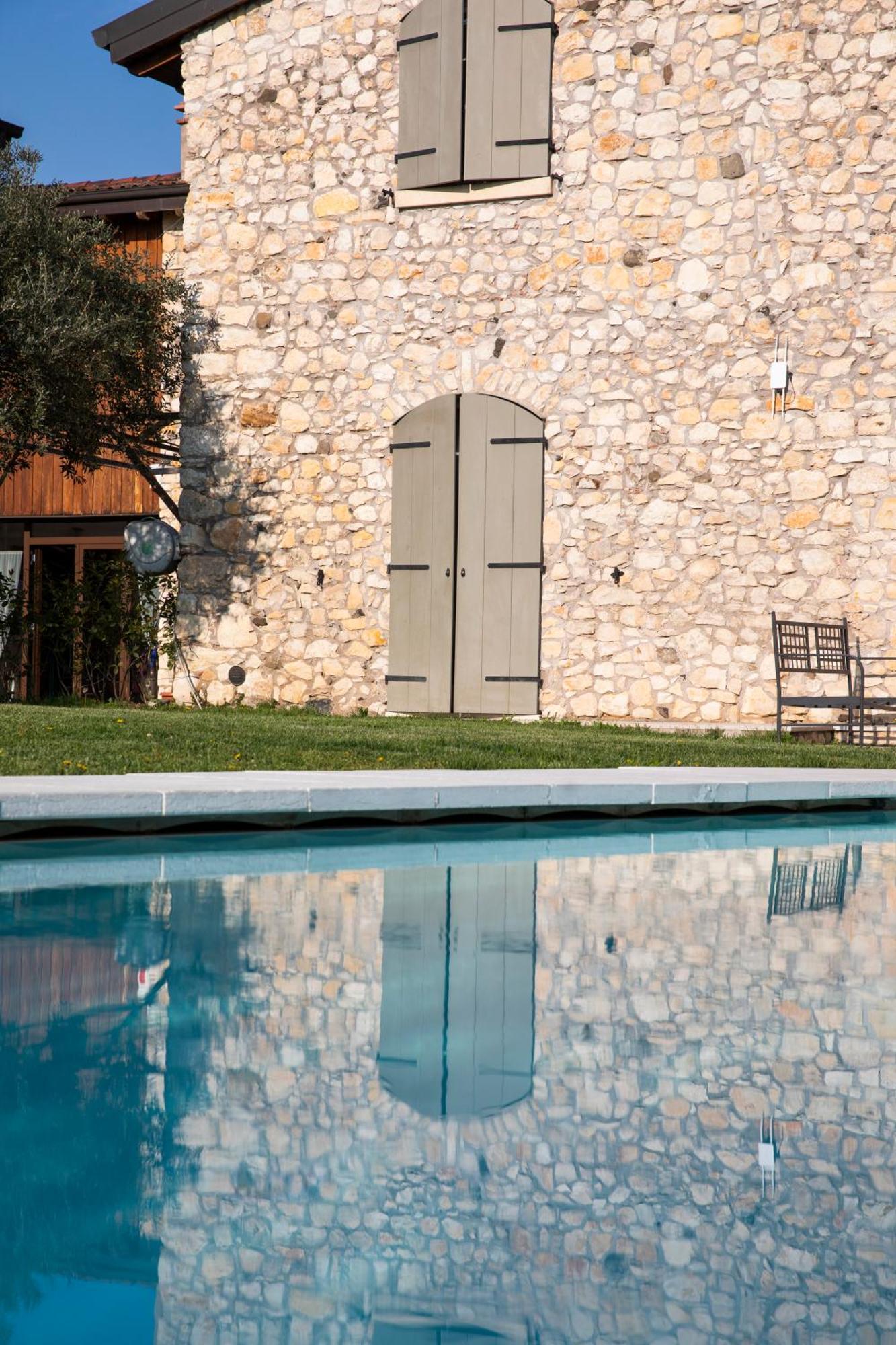 Corte Dei Soavi Suites - Apartments Σοάβε Εξωτερικό φωτογραφία