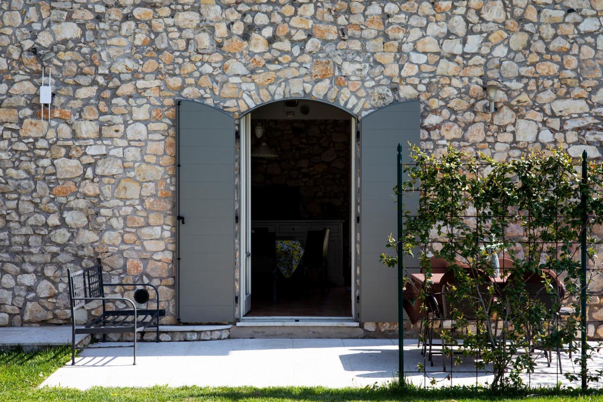 Corte Dei Soavi Suites - Apartments Σοάβε Εξωτερικό φωτογραφία