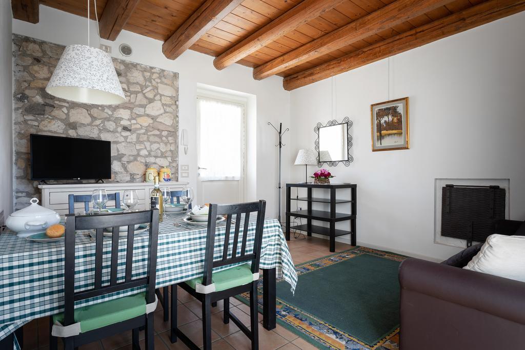 Corte Dei Soavi Suites - Apartments Σοάβε Δωμάτιο φωτογραφία