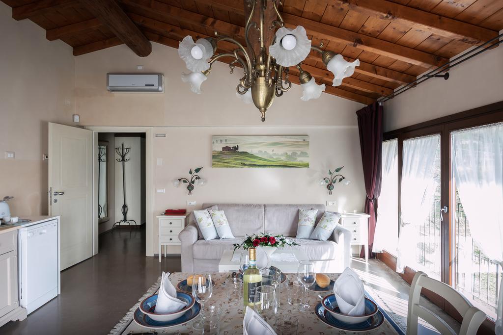 Corte Dei Soavi Suites - Apartments Σοάβε Δωμάτιο φωτογραφία